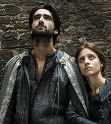 Michelle Jenner, Tristán Ulloa y Laura Domínguez estrenan "La Catedral del Mar"